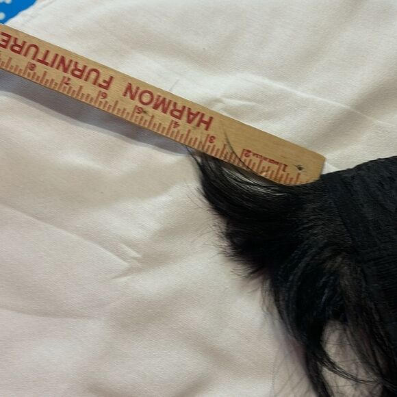 100% heat resistant synthetic wig. Dark dark brown or black?  See photos - Picture 12 of 14